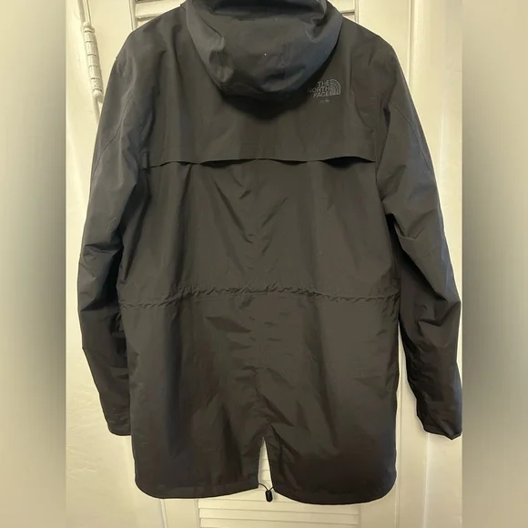 North Face Rain Parka - Picture 2 of 4